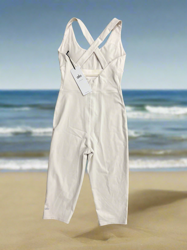 Alo Yoga Ivory One Piece New with Tags Size Small