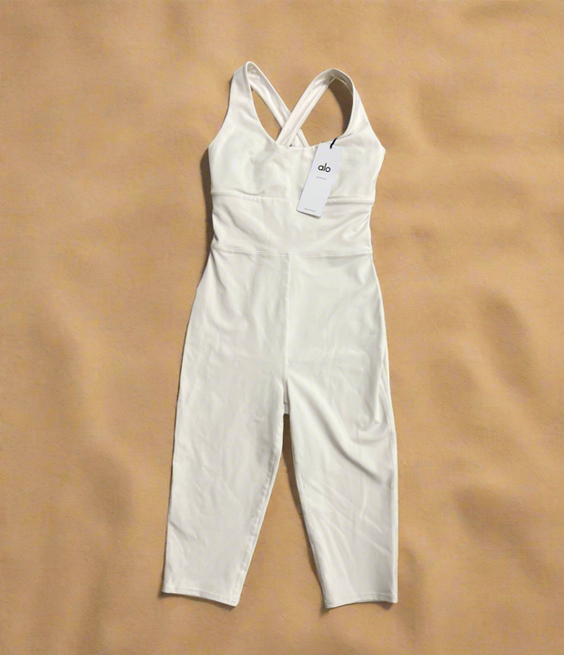 Alo Yoga ivory one piece jumpsuit, new with tags, size small, cropped below the knee.
